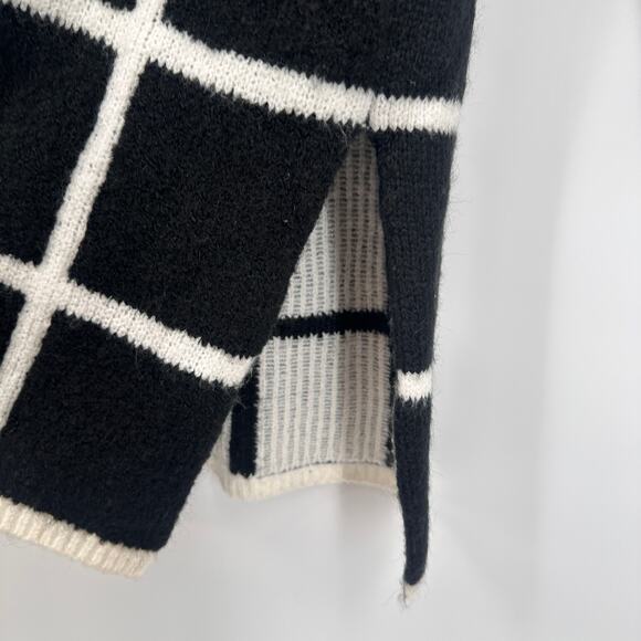 GAP Black & White Longline Plaid Open-Front Cardigan Sweater // XS - Picture 7 of 10